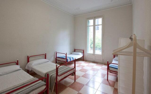 Hostal Two Pillows