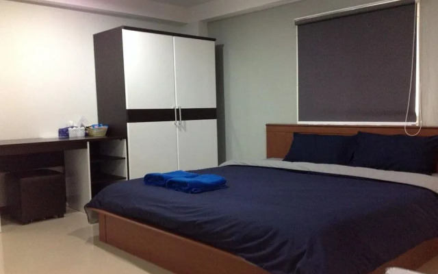 Siri Sothorn Apartment