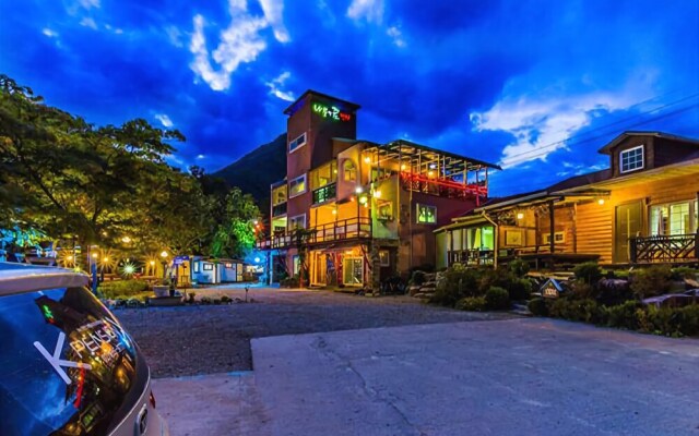 Gapyeong Namuuikkum Pension