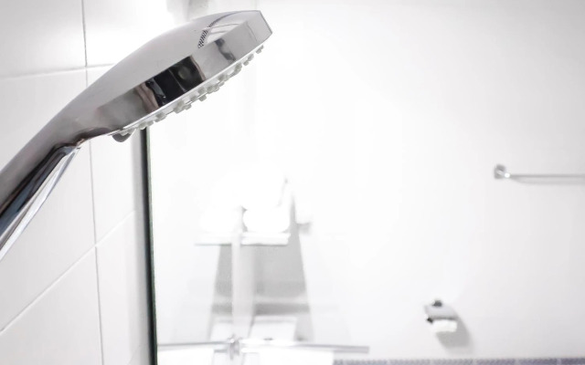 Conde Ibarra Central by Valcambre