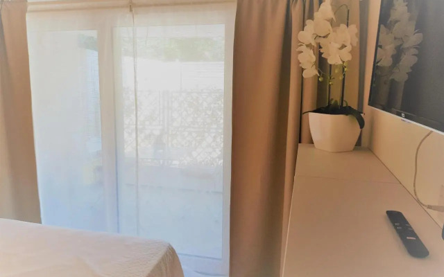 MINZONI94 - TwoBedroom+Garden