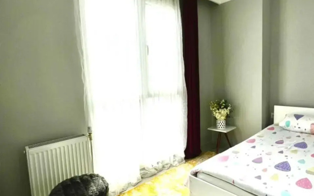 Entirely Apartment, Near Lake, Full kitchen,Wi Fi, AC