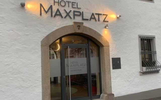 Hotel Maxplatz