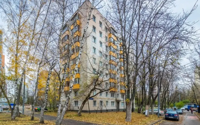 КВ Есть на Ельнинской 22
