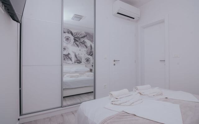 Pool Villas Aldura