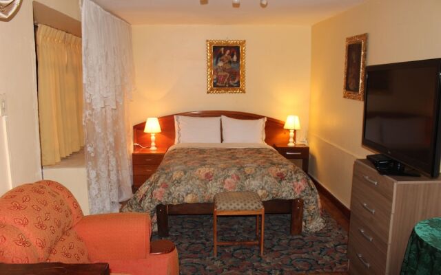 Colonial Guest House