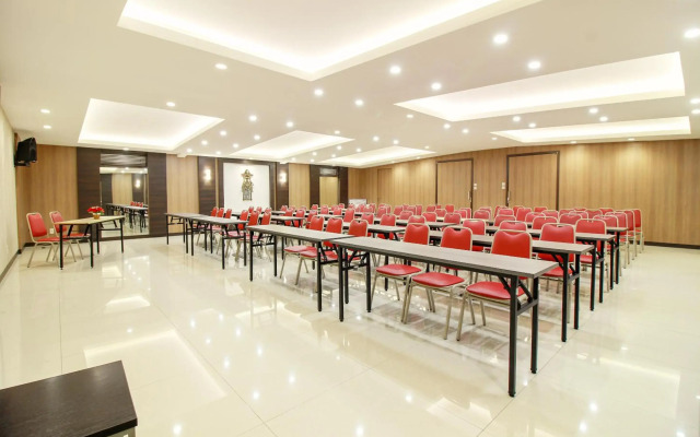 Collection O Pasteur Near Paris Van Java Mall Formerly Sweet Karina