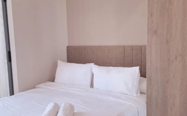 Menara Jakarta Condo JI EXPO by Blezz