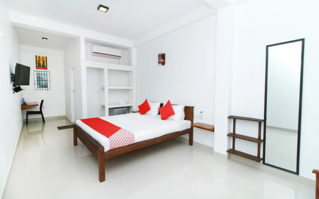 OYO 232 Cinnamon Canal View