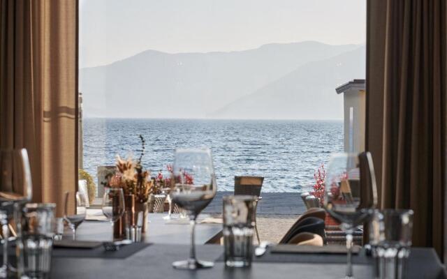 Vista Lakefront Boutique Hotel