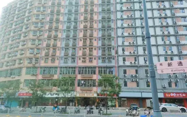 Longhua Shenzhen Port Apartment