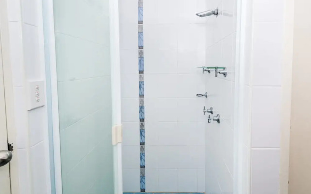 Collendina Unit 15 - Little Beach