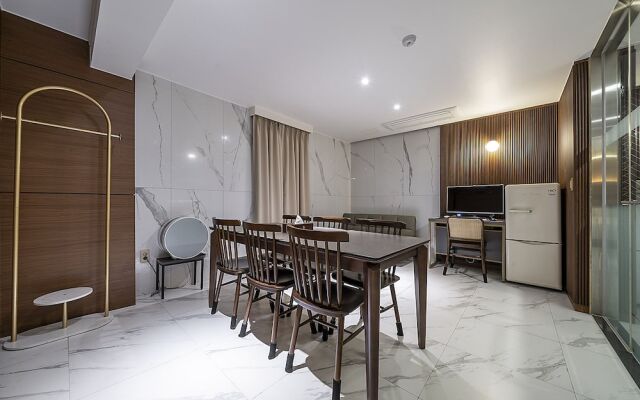 Browndot Hotel Osan