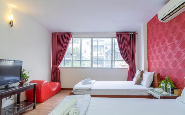 Long Son Hotel – Guest Rooms – Ho Chi Minh City