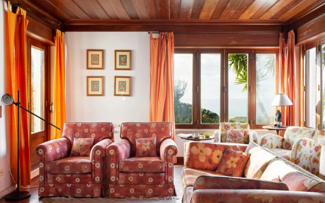ALTIDO Magic Retreat in Countryside w/Big Garden