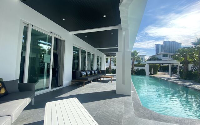 Villas In Pattaya