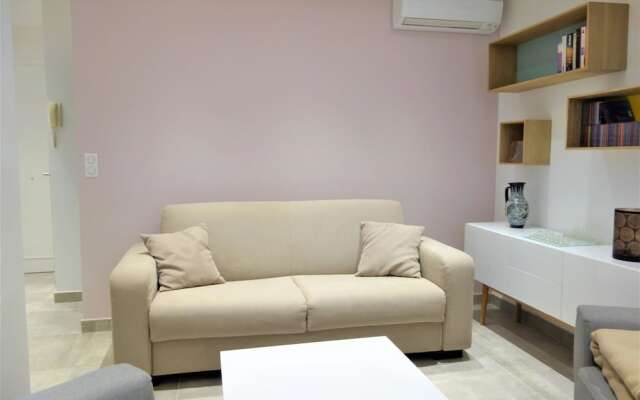 VANEAU Splendide duplex sur la Croisette