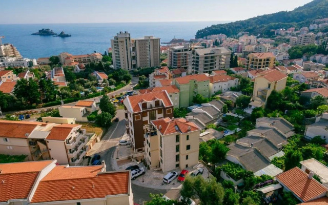 MonteRe Guest House