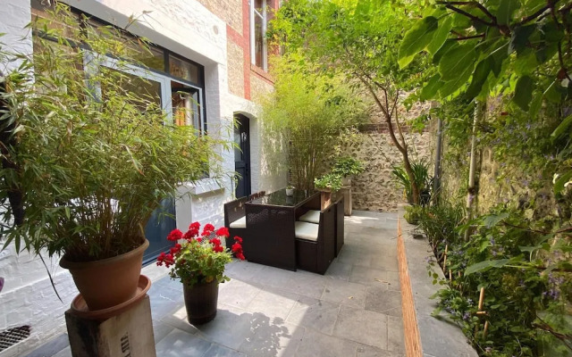 Apartment in Normandy Near Pebble Beach