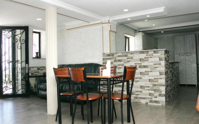 Hotel Tskhumi