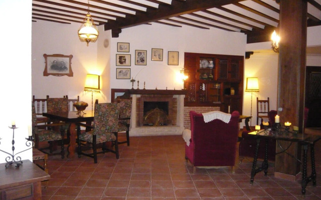 Casa De La Torre Hospederia