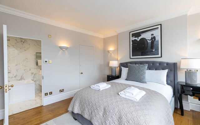 JOIVY Stylish Flat near Mayfair & Piccadilly Circus