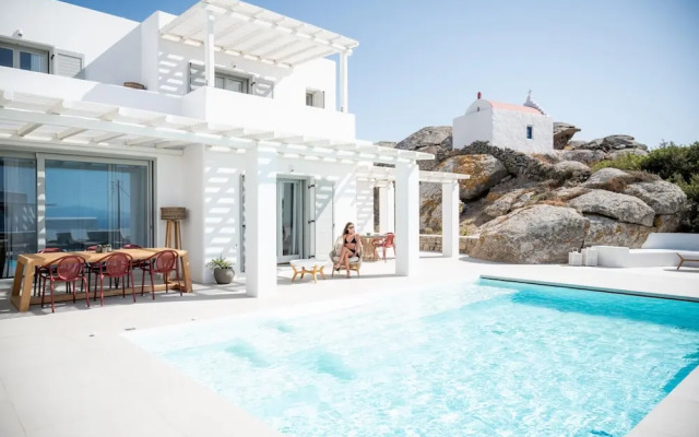 Petra Mare in Mykonos