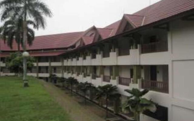 Ratu Hotel & Resort