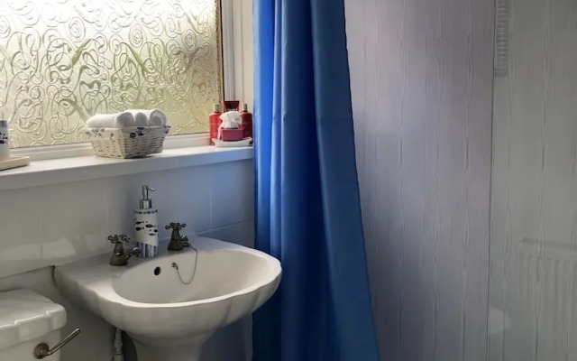 Remarkable 3-bed House in Durham