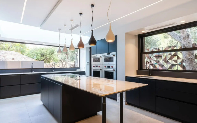 The Every Athens Beachfront Retreat