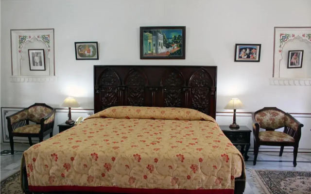 Hotel Pushkar Palace