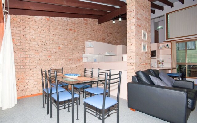 Bay Parklands, 6/2 Gowrie Avenue