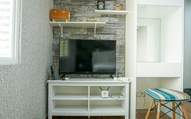 Comfortable And Cozy 1Br At Gallery West Apartment