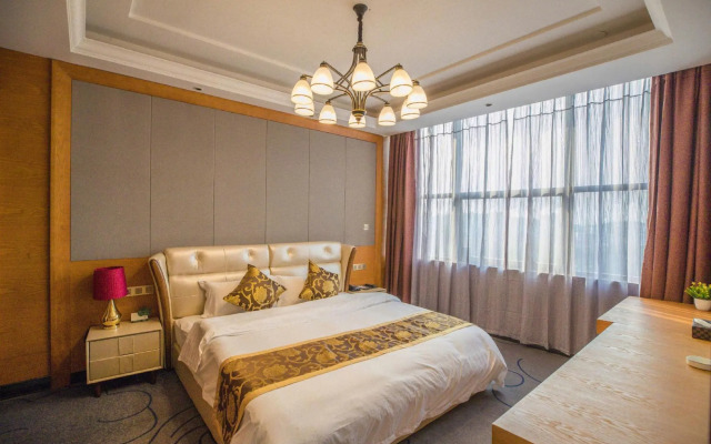 Hewitt Grand Hotel