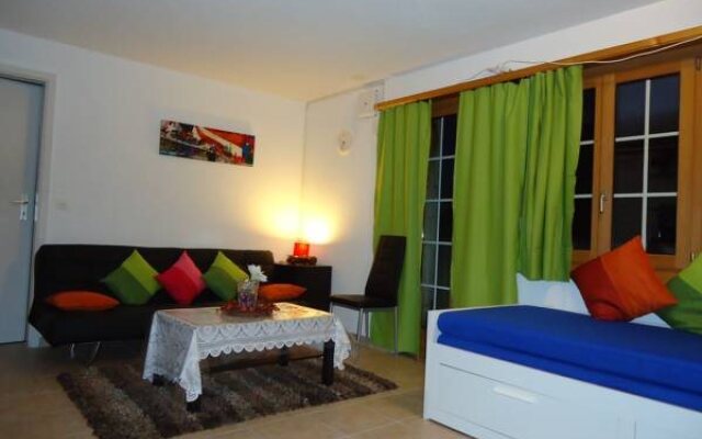 KNK Holiday Apartments