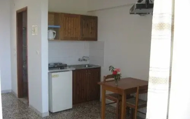 Vasilis studios 2