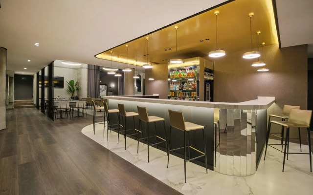1881 Madrid Ventas Hotel