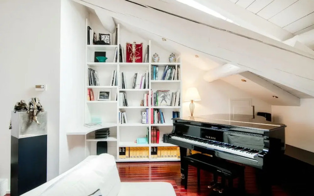 My Home In Como - Exclusive Atticex