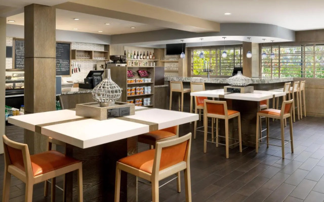 Country Inn & Suites By Carlson Calabasas