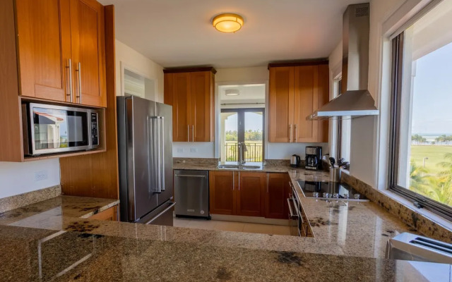 The Country Club Residences at Grand Reserve