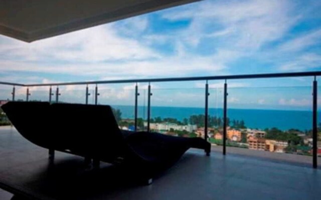 Sunset Plaza Holiday Apartment