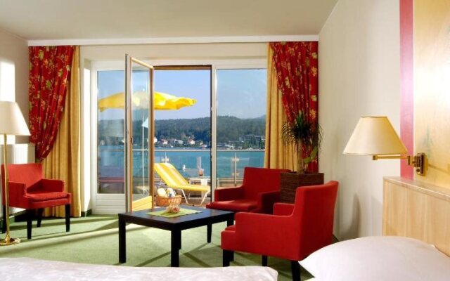 Golf- und Seehotel Engstler