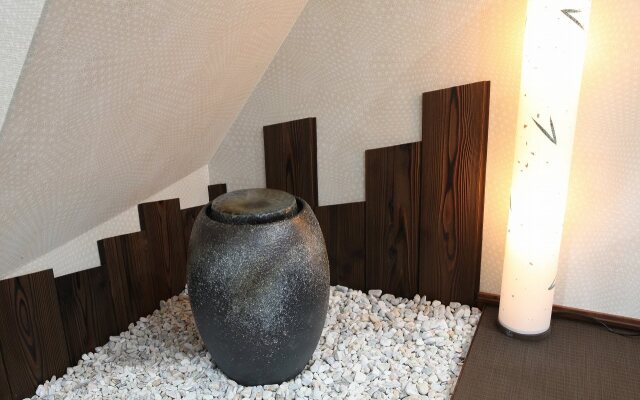 JQ Villa Kyoto Jurakutei