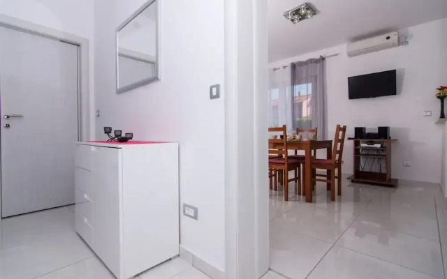 Ivica - Garden Terrace - A2