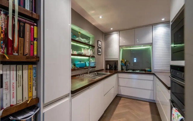 Charming Chiswick Home