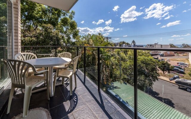 Sunset Towers, Unit 2/25 Donald Street