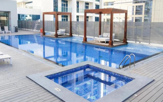 Bnbmehomes Beautiful Lake View Studio Near Marina