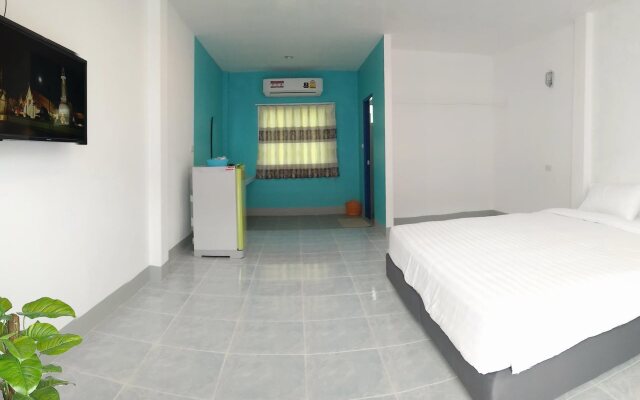 Blue Hip Apartment Nakhon Sri