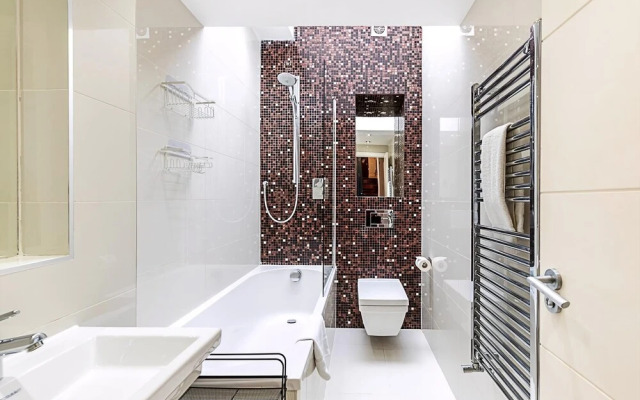 Modern & Airy 2-bed Gem in Trendy Stoke Newington