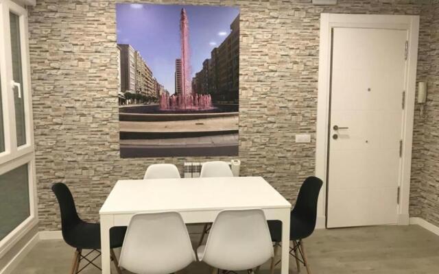 Apartamento .Expectacular,céntrico,nuevo 5 min a pie de la Laurel